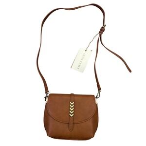 Antik Kraft Brown‎ Crossbody Bag Boho Saddle Purse Gold Chevron NWT